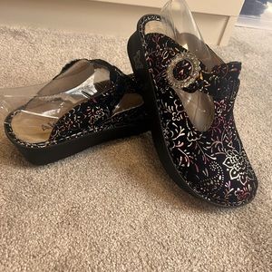 Women’s Algeria shoes